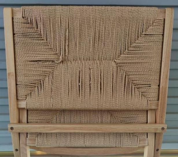Reclining chair with rubber wood frame and hemp rope