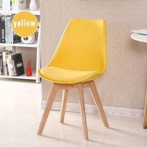 Nordic Style Wooden Frame Upholstered Dining Chair for Cafe
