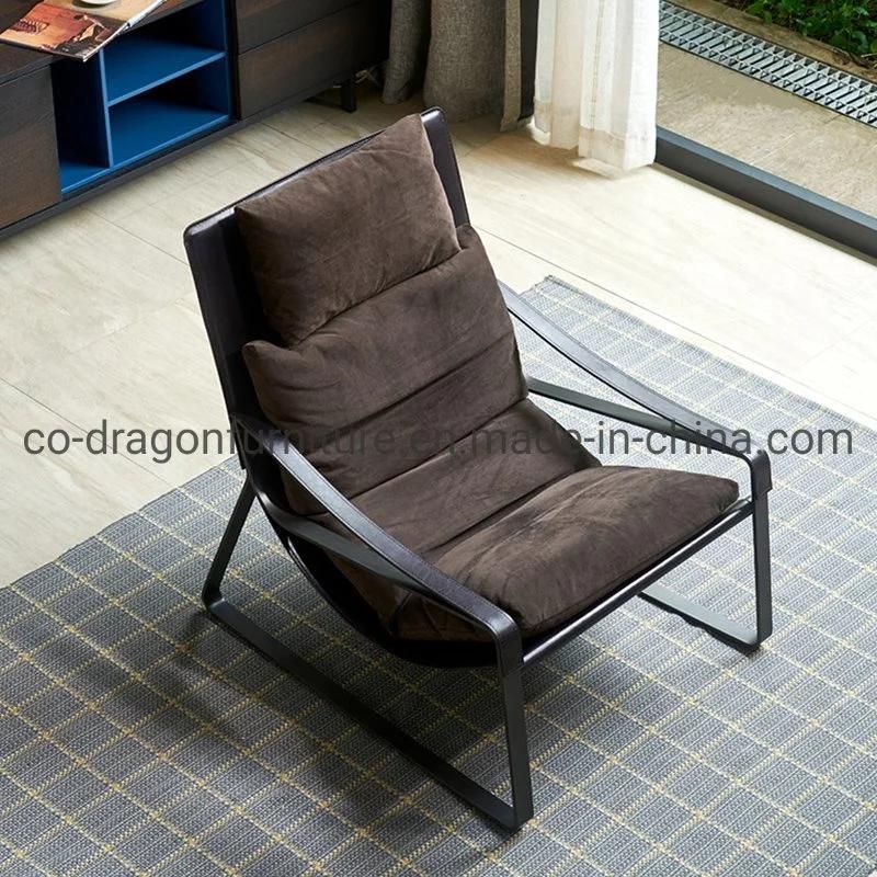 Italian Luxury Furniture Simple Sofa Chair Sets with Fabric/Leather