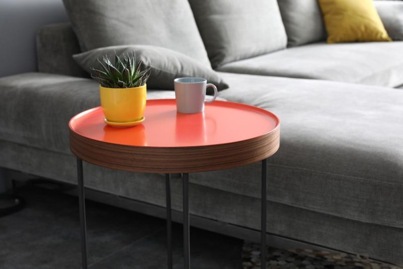 4 Legs Coffee Table Orange Color Round Fashionable Side Table