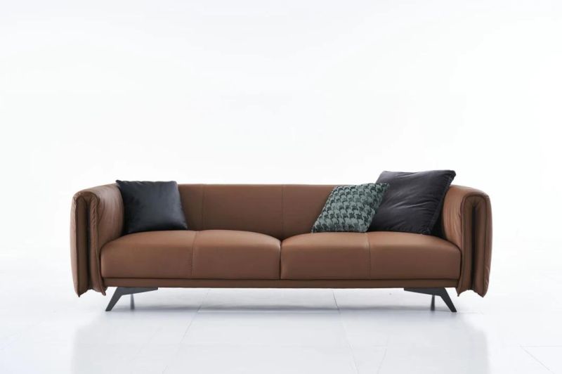 PF80 4 Seater with Armrest Leather Sofa, Italian Design Living Set in Home and Hotel Furniture Customization