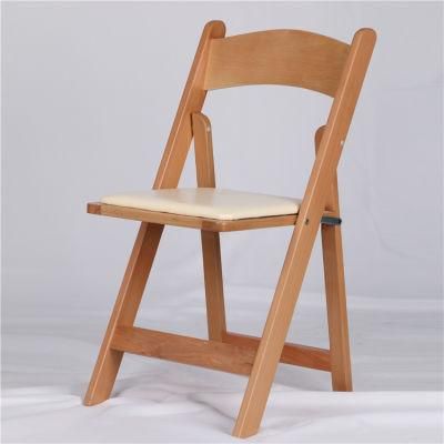Manufacture Natural Clear Lacquer Wooden Folding Garden Wedding Wimbledon Chair Foldable Chair