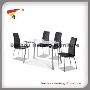 Fashionable Design Dining Table Set with 4 Leather Chairs (DT093)