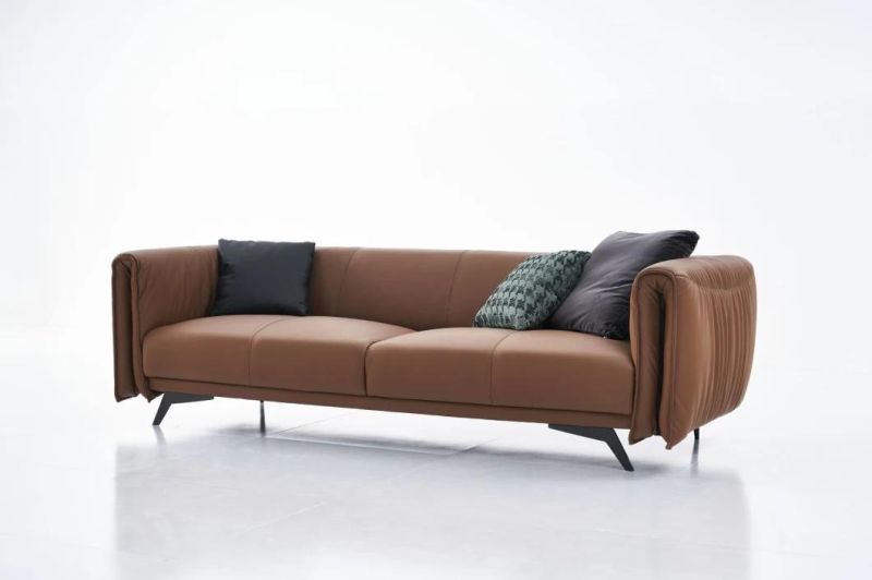 PF80 4 Seater with Armrest Leather Sofa, Italian Design Living Set in Home and Hotel Furniture Customization