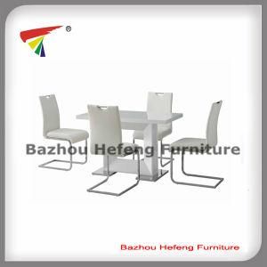 Hoe Sale Glass Dining Table Set and Chairs (DT034)
