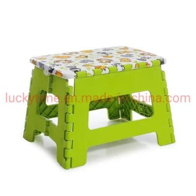 Portable Children&prime; S Pattern Folding Stool