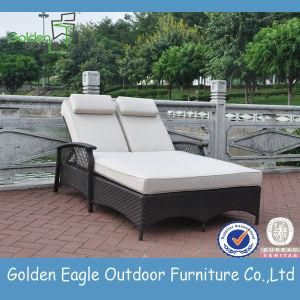 Upmarket Outdoor Furniture Modern Rattan Double Sun Lounger