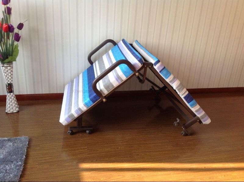 Modern Design Portable Folding Metal Bed with Mattress