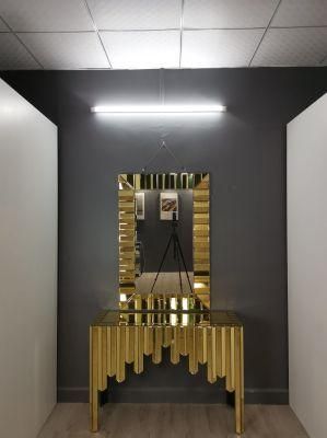 2021 Mirrored Sets Console with Mirror Gold