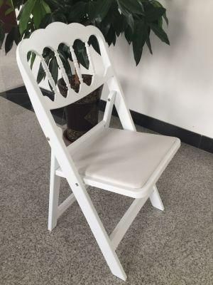American Wimbledon Resin Chair White Resin Folding Napoleon Chair with Soft Seat